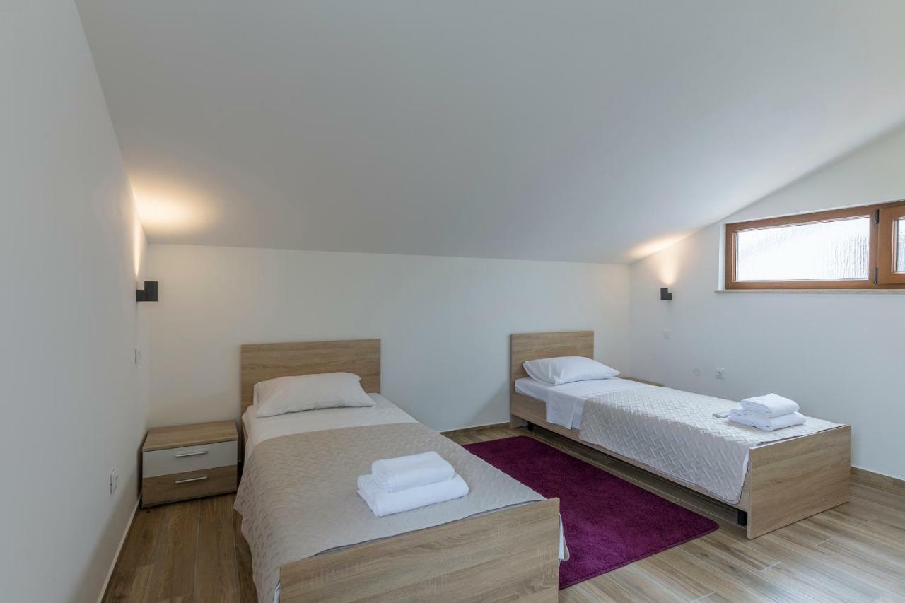 Apartmani Suzi Pula Exteriér fotografie