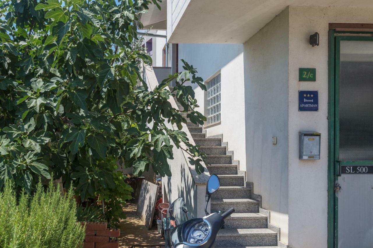 Apartmani Suzi Pula Exteriér fotografie